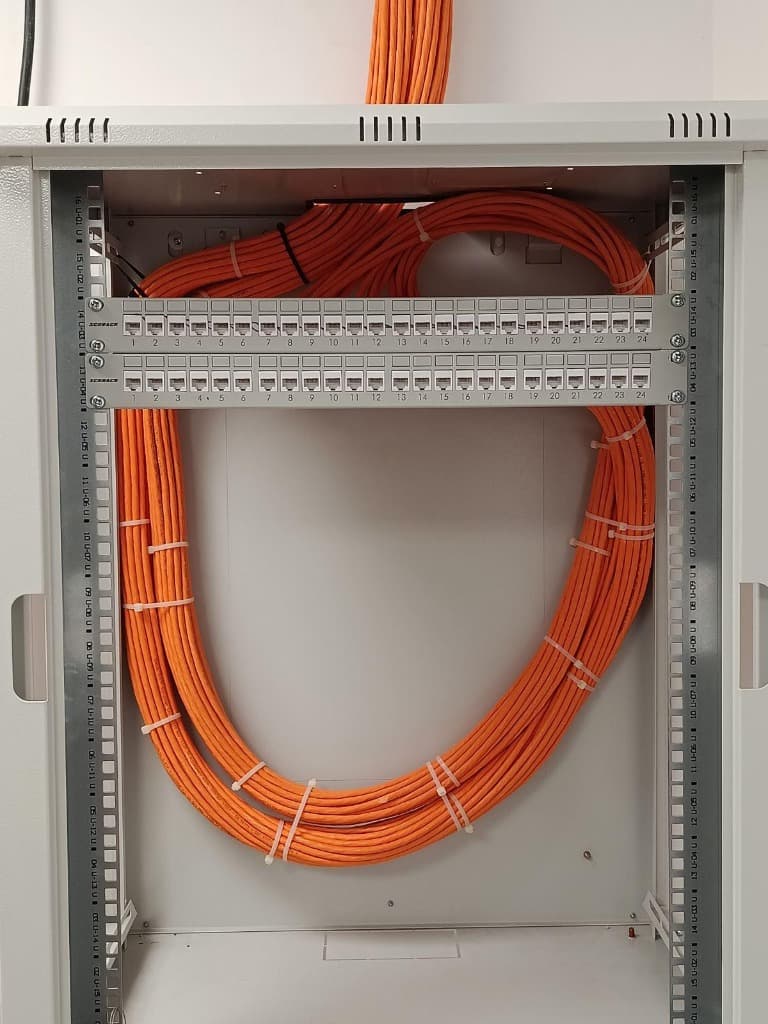 Slaba struja i mrežne instalacije